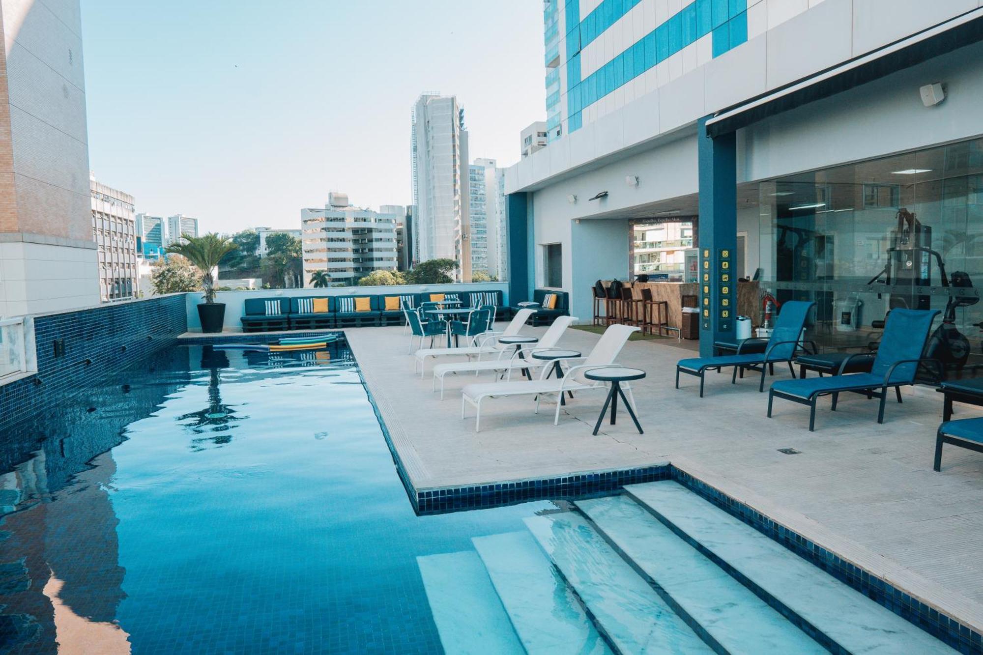 Golden Tulip Porto Vitoria Hotel Bagian luar foto